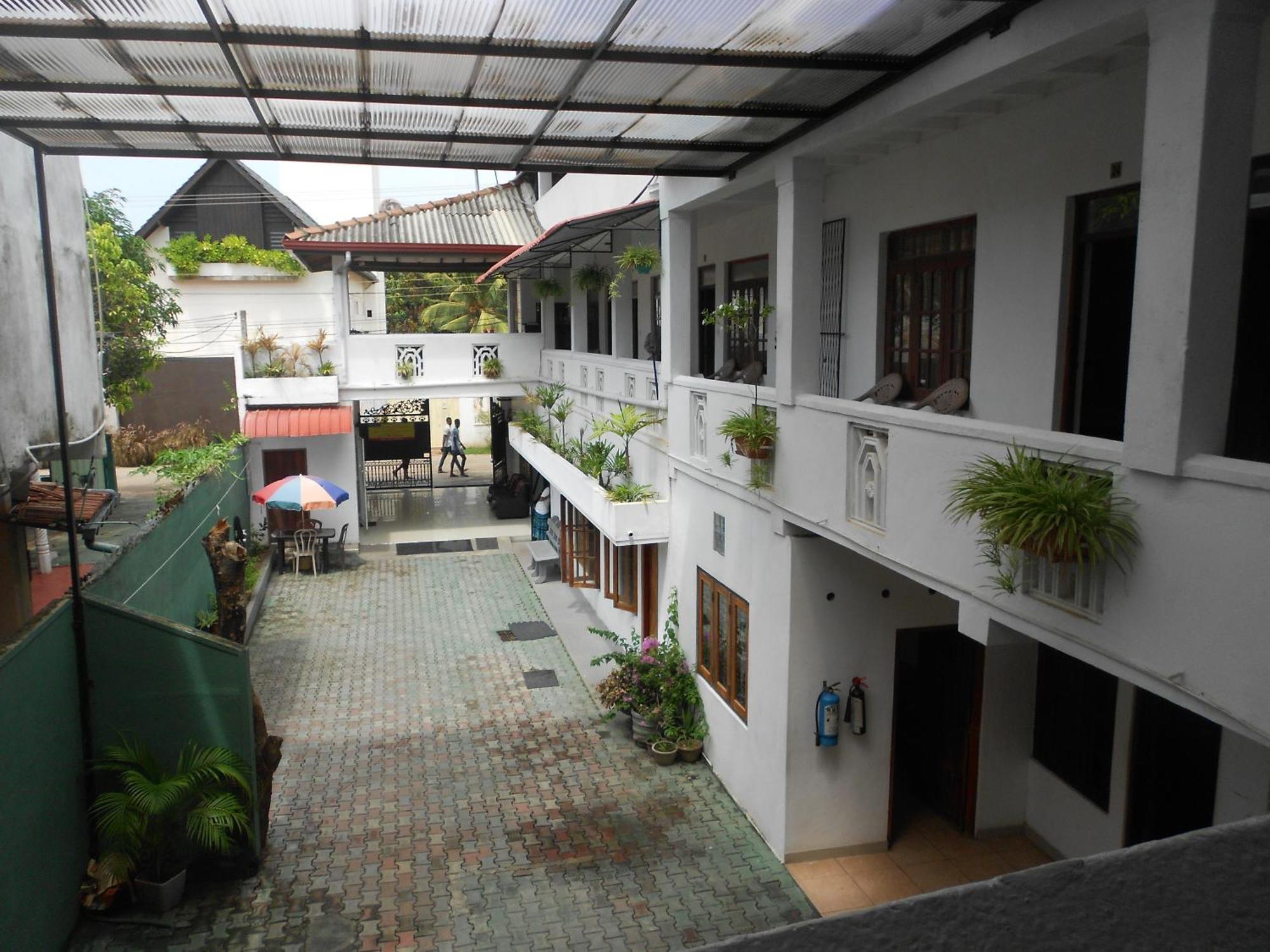 Shanith Guesthouse Negombo Exteriér fotografie